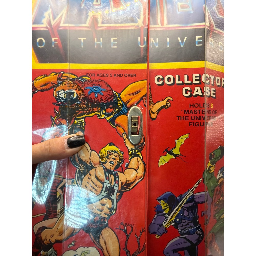Vintage 1984 Masters of the Universe Collectors Case & Action Figure Lot Mattel - Picture 3 of 16